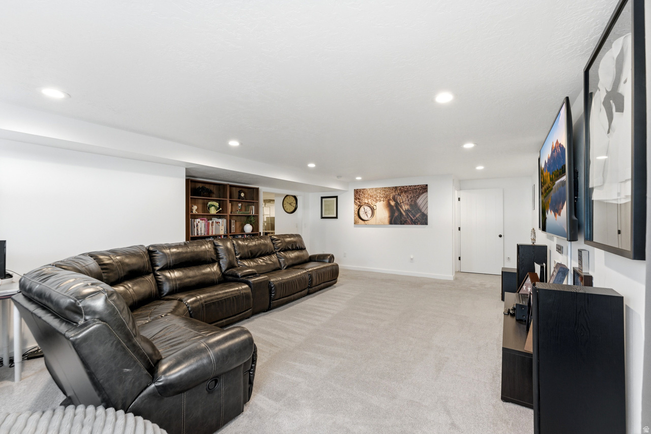 LEGACY FARMS PLAT 4- - Residential