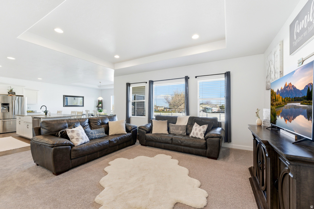 LEGACY FARMS PLAT 4- - Residential