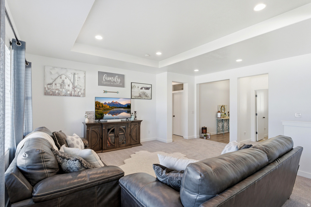 LEGACY FARMS PLAT 4- - Residential