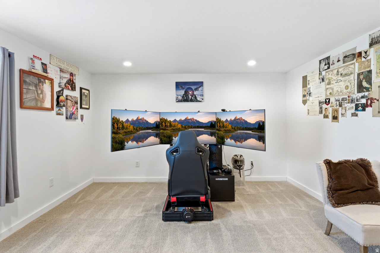 LEGACY FARMS PLAT 4- - Residential