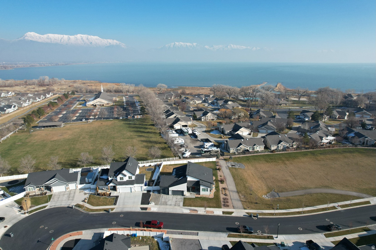 LEGACY FARMS PLAT 4- - Residential