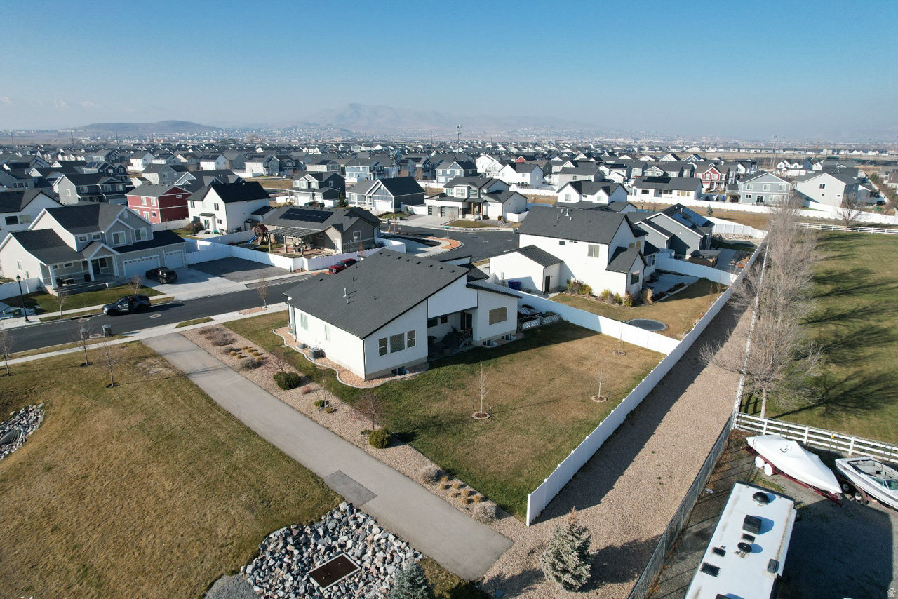 LEGACY FARMS PLAT 4- - Residential