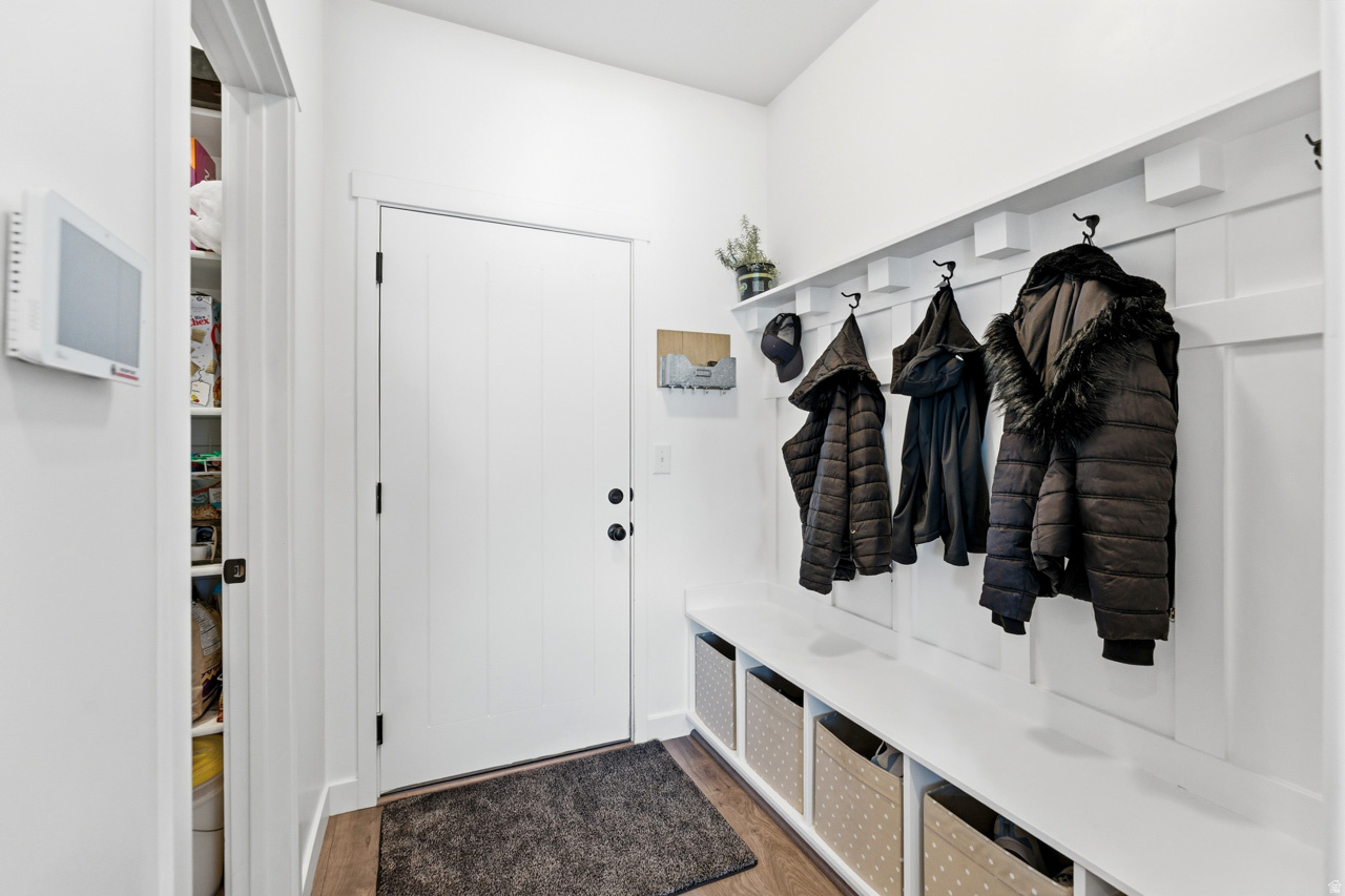 LEGACY FARMS PLAT 4- - Residential