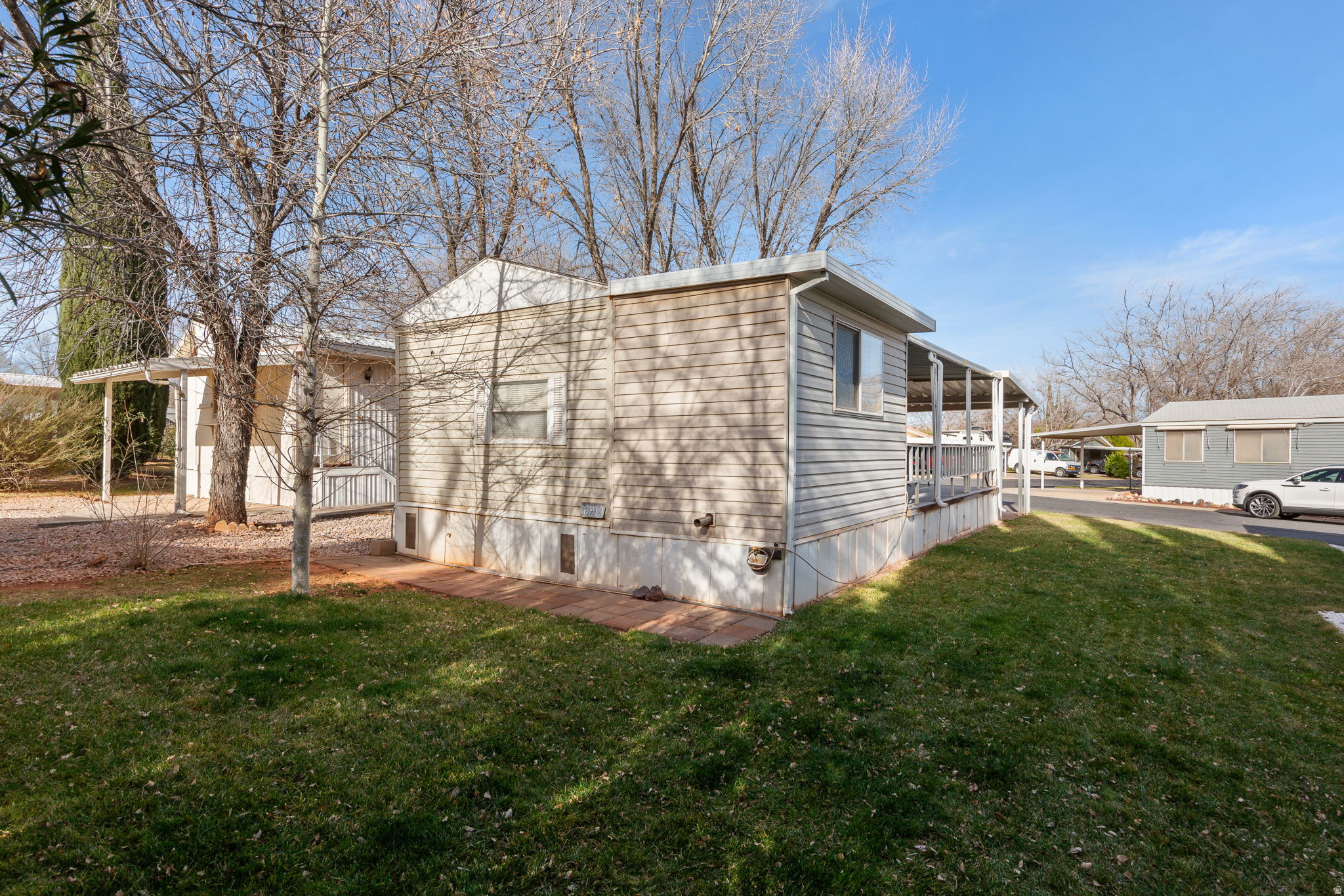 KINGS ROW ESTATES - Residential