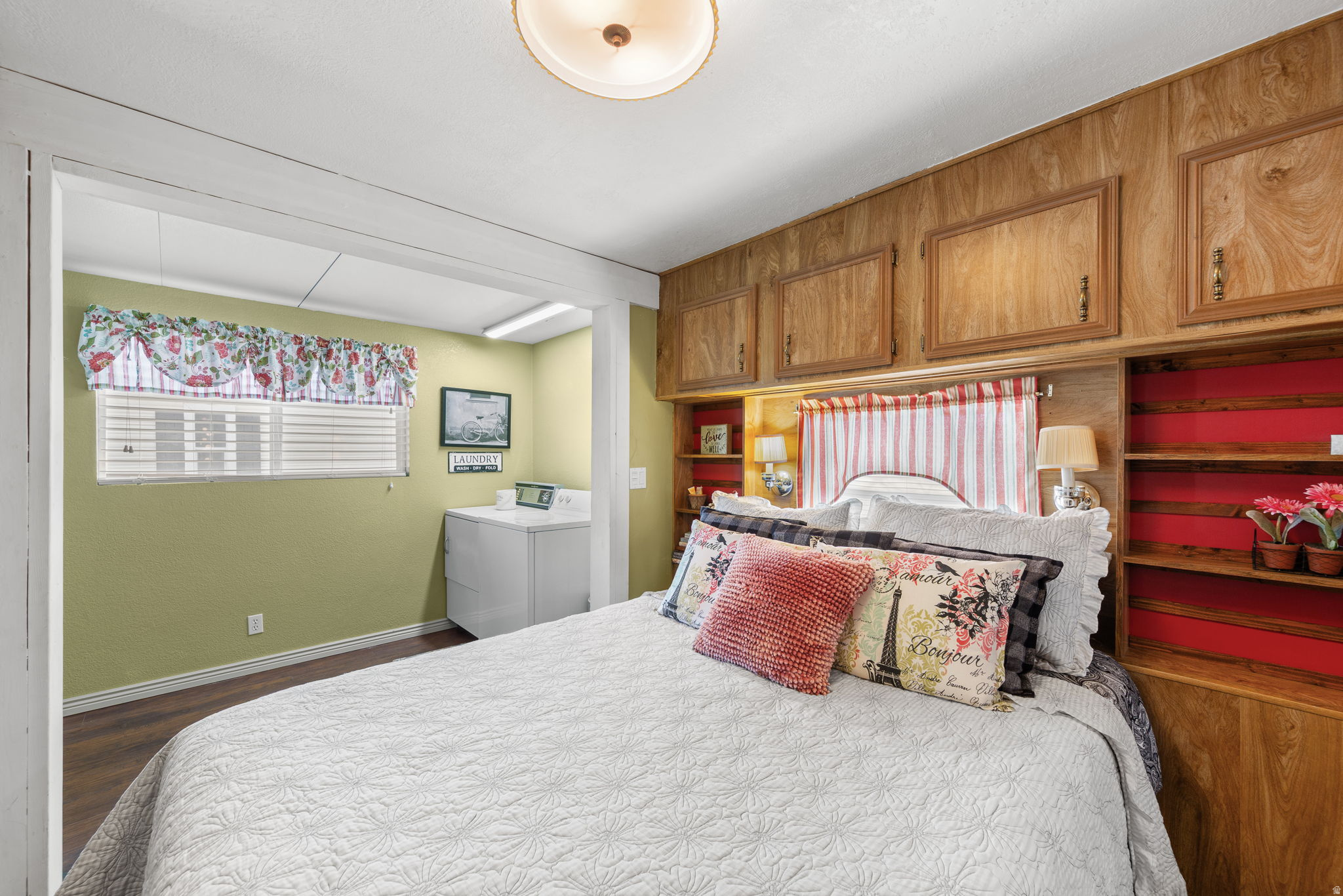 KINGS ROW ESTATES - Residential