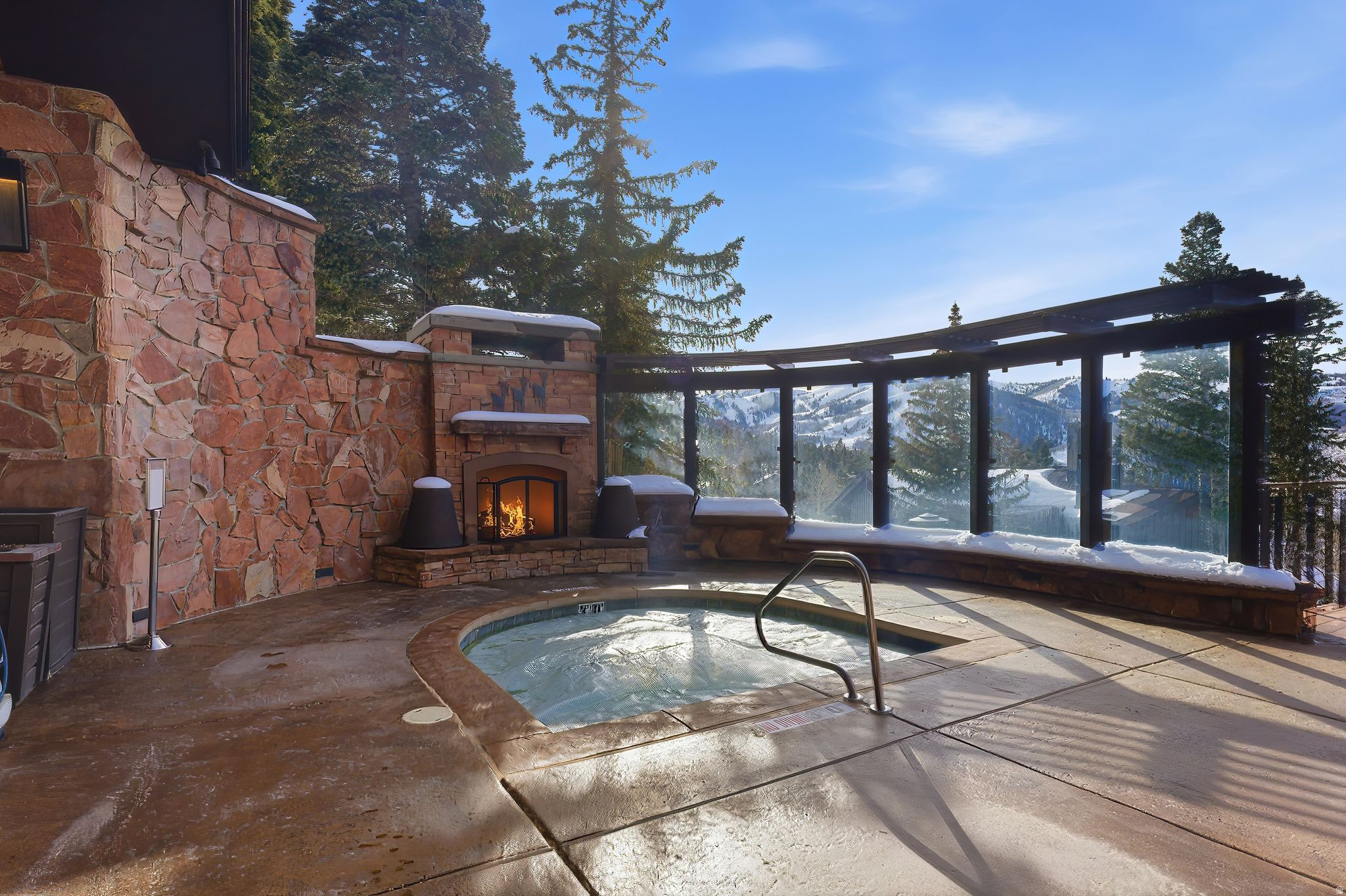 STAG LODGE - Residential