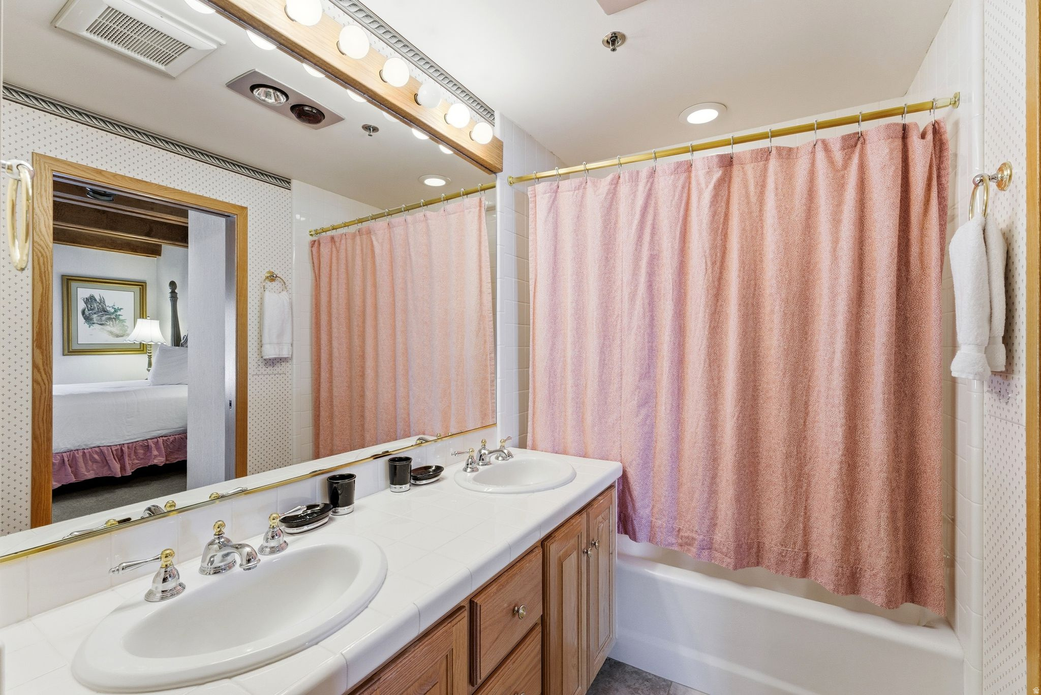 STAG LODGE - Residential