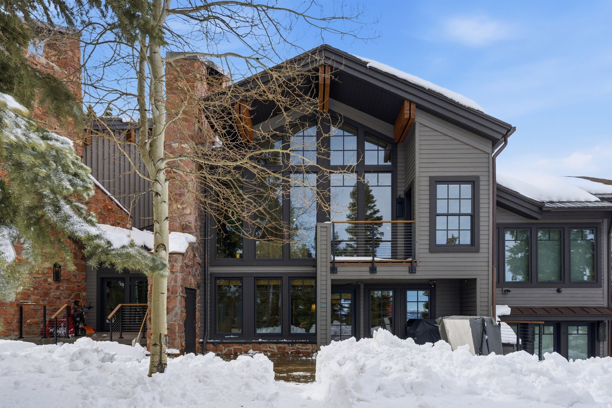 STAG LODGE - Residential