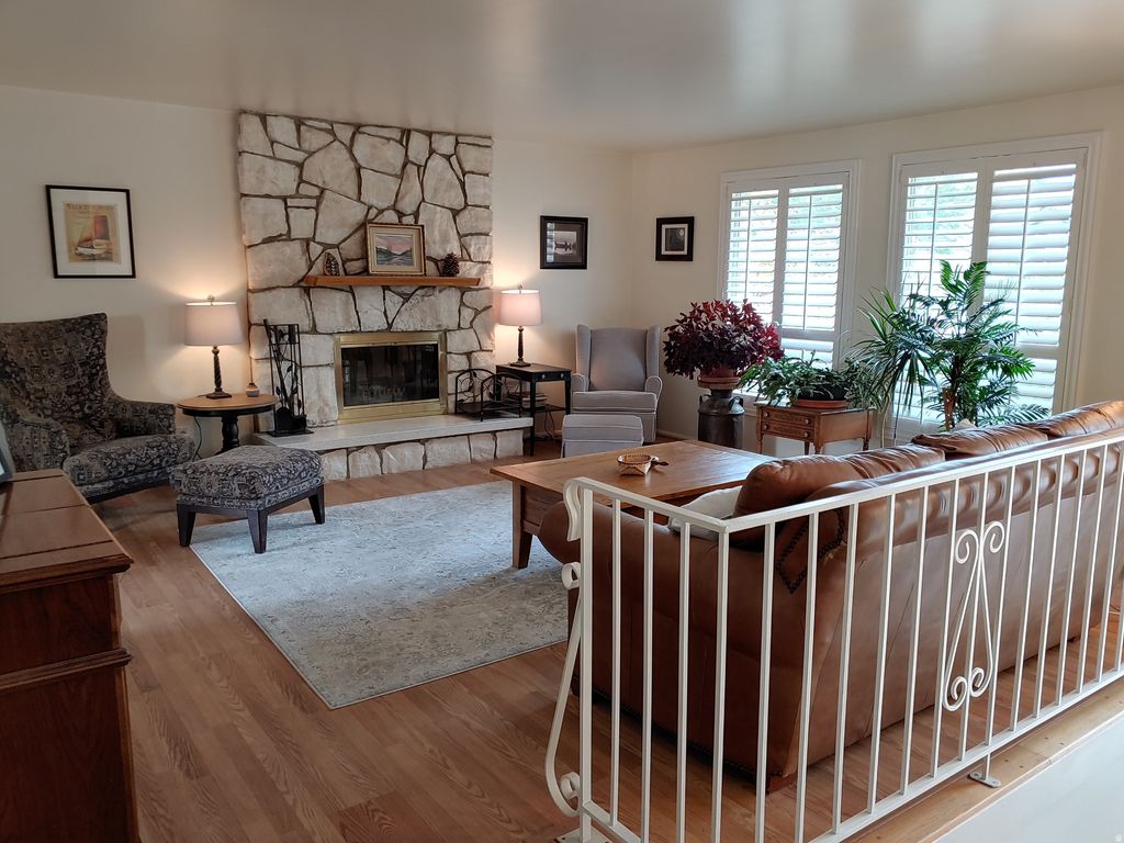 Photo of 4210 S CAROLEEN WAY E, Millcreek, UT 84124 (MLS # 2143411)