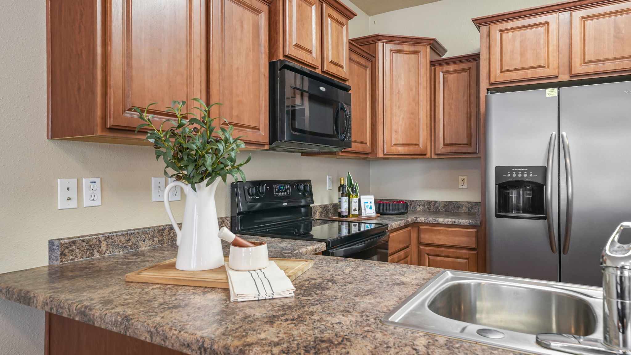 THE GABLES - Residential