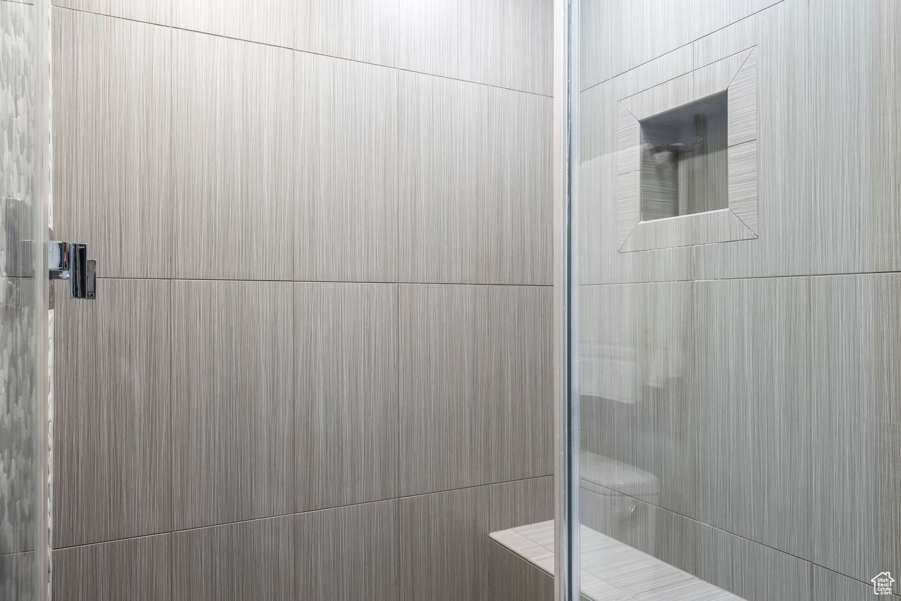 QUEEN ESTHER - Residential