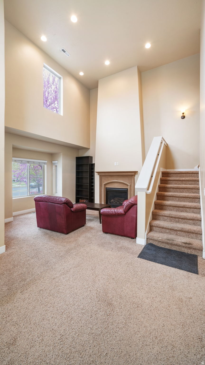 TOWNHOMES AT HIGHBURY - Residential