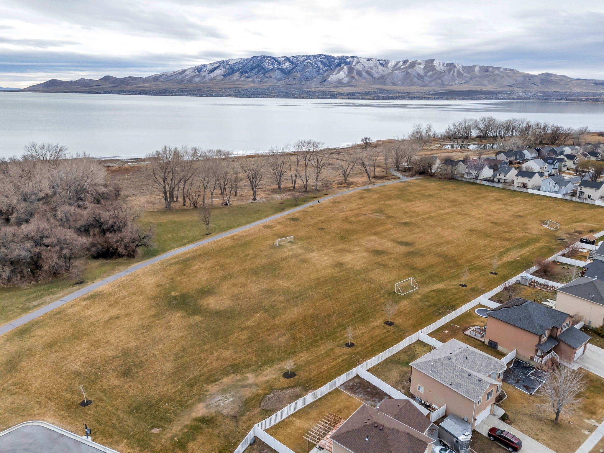 NORTH LAKE PRD - Residential