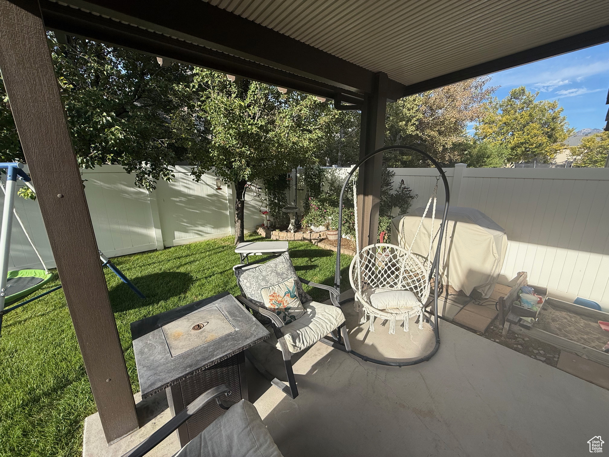 WESTERN SPRINGS - Residential