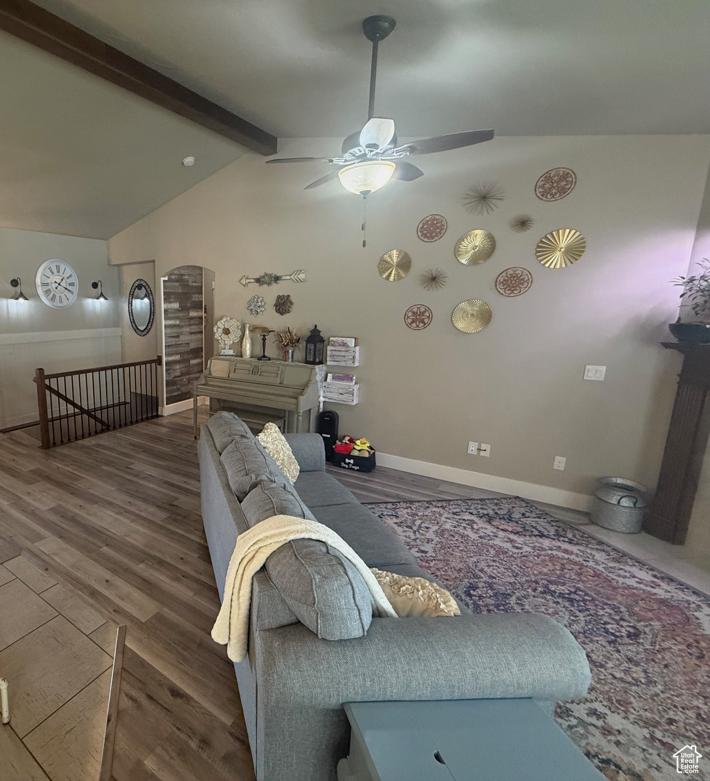 WESTERN SPRINGS - Residential