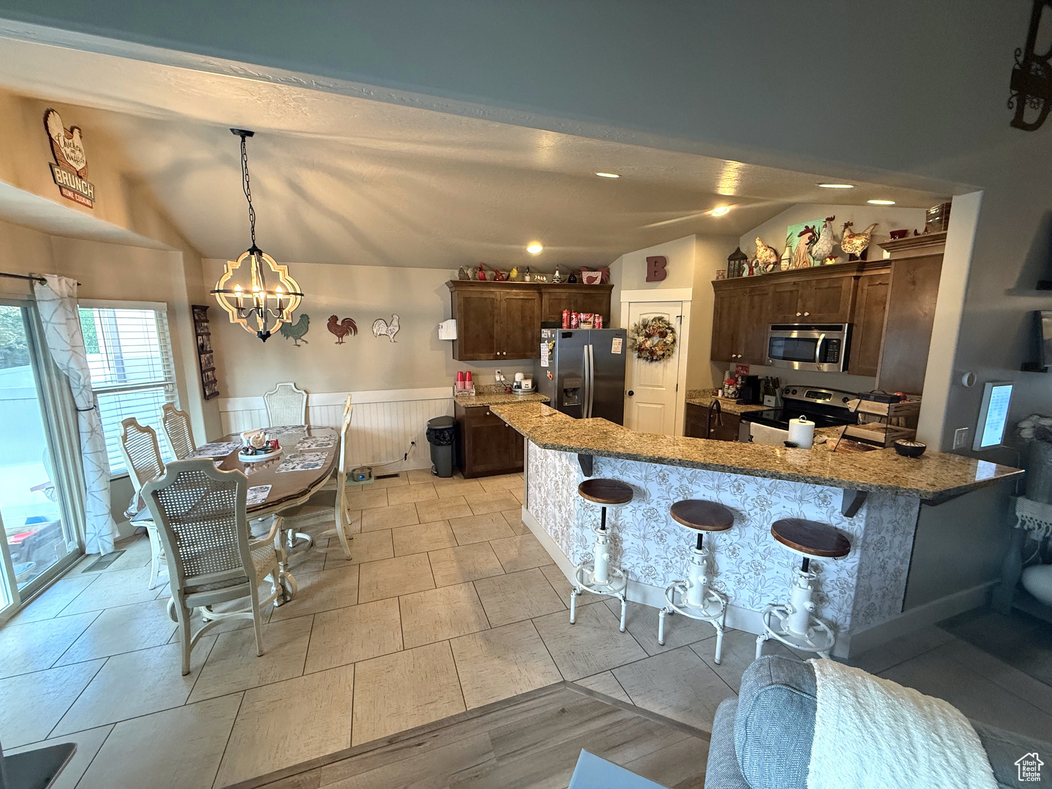 WESTERN SPRINGS - Residential