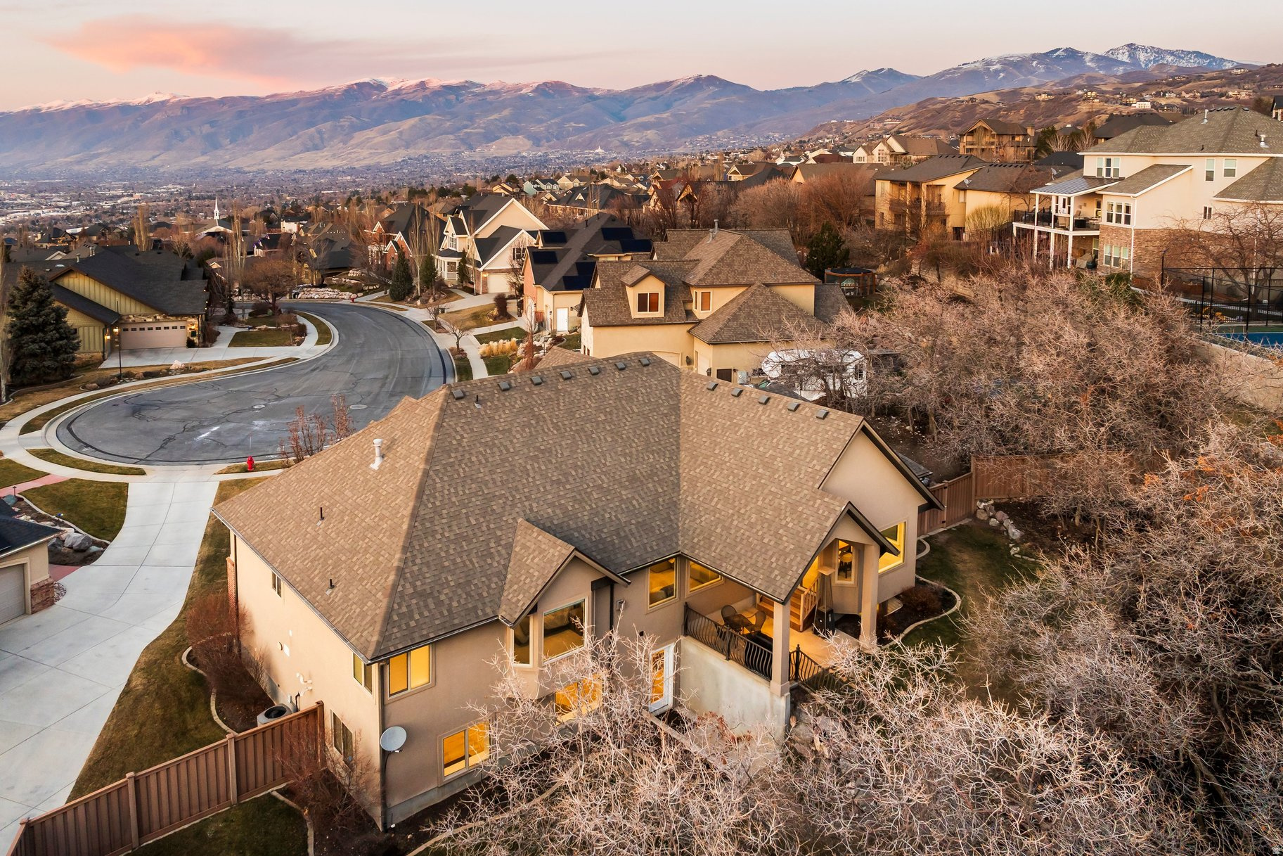 EAGLEPOINT ESTATES - Residential