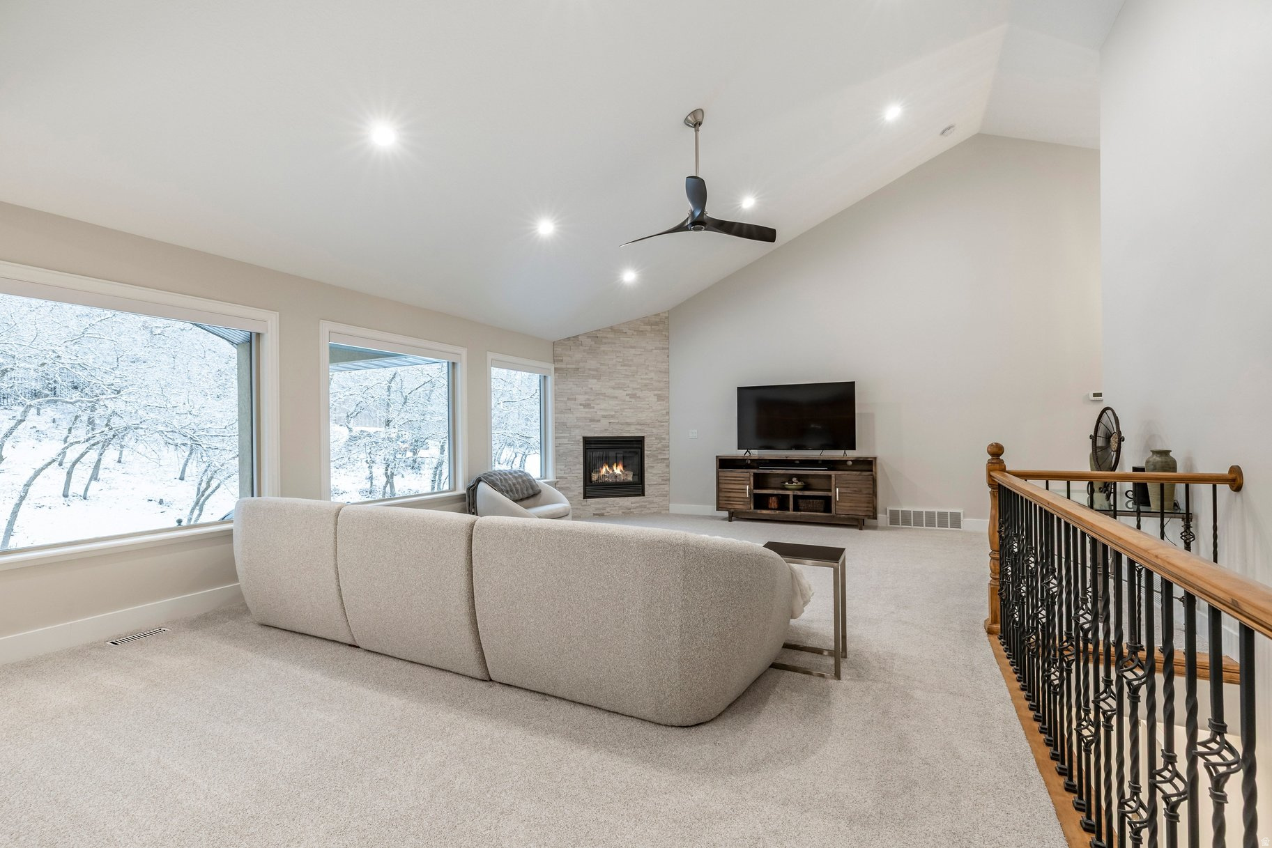 EAGLEPOINT ESTATES - Residential