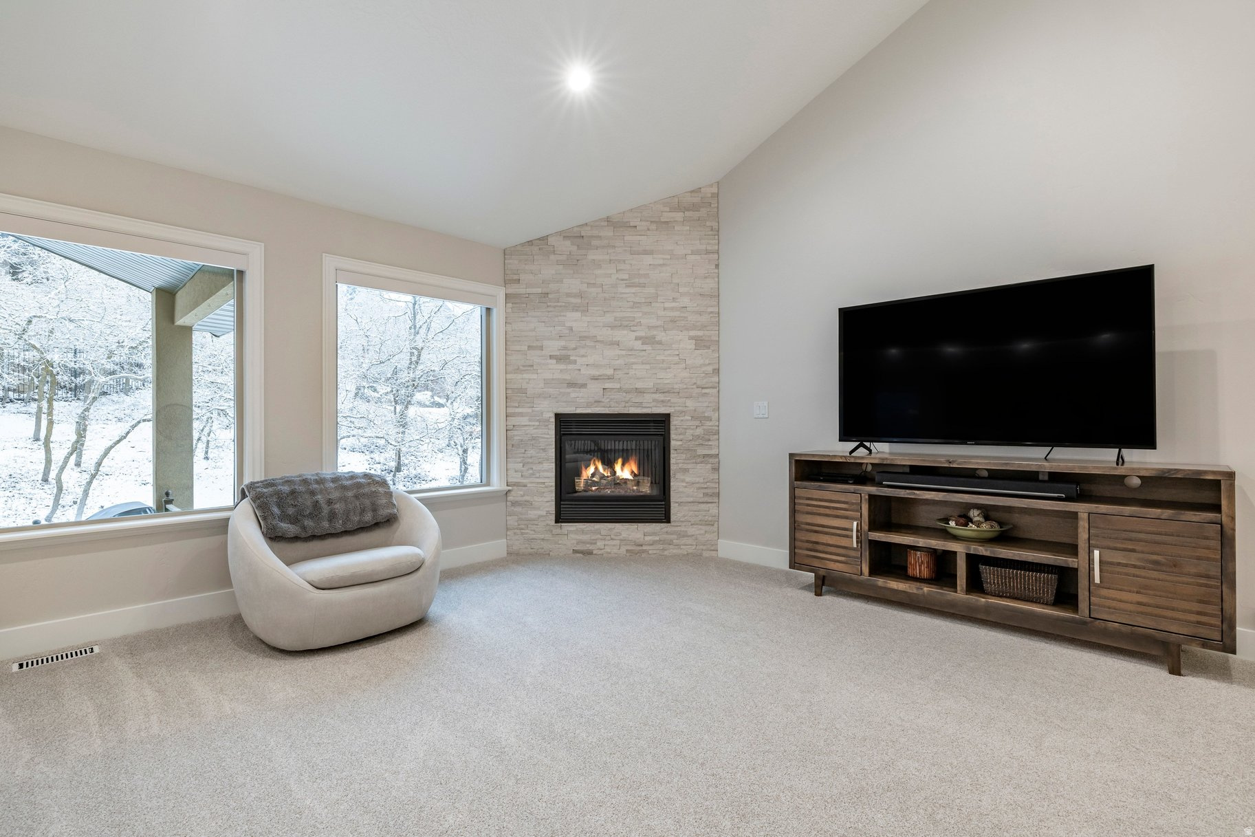 EAGLEPOINT ESTATES - Residential