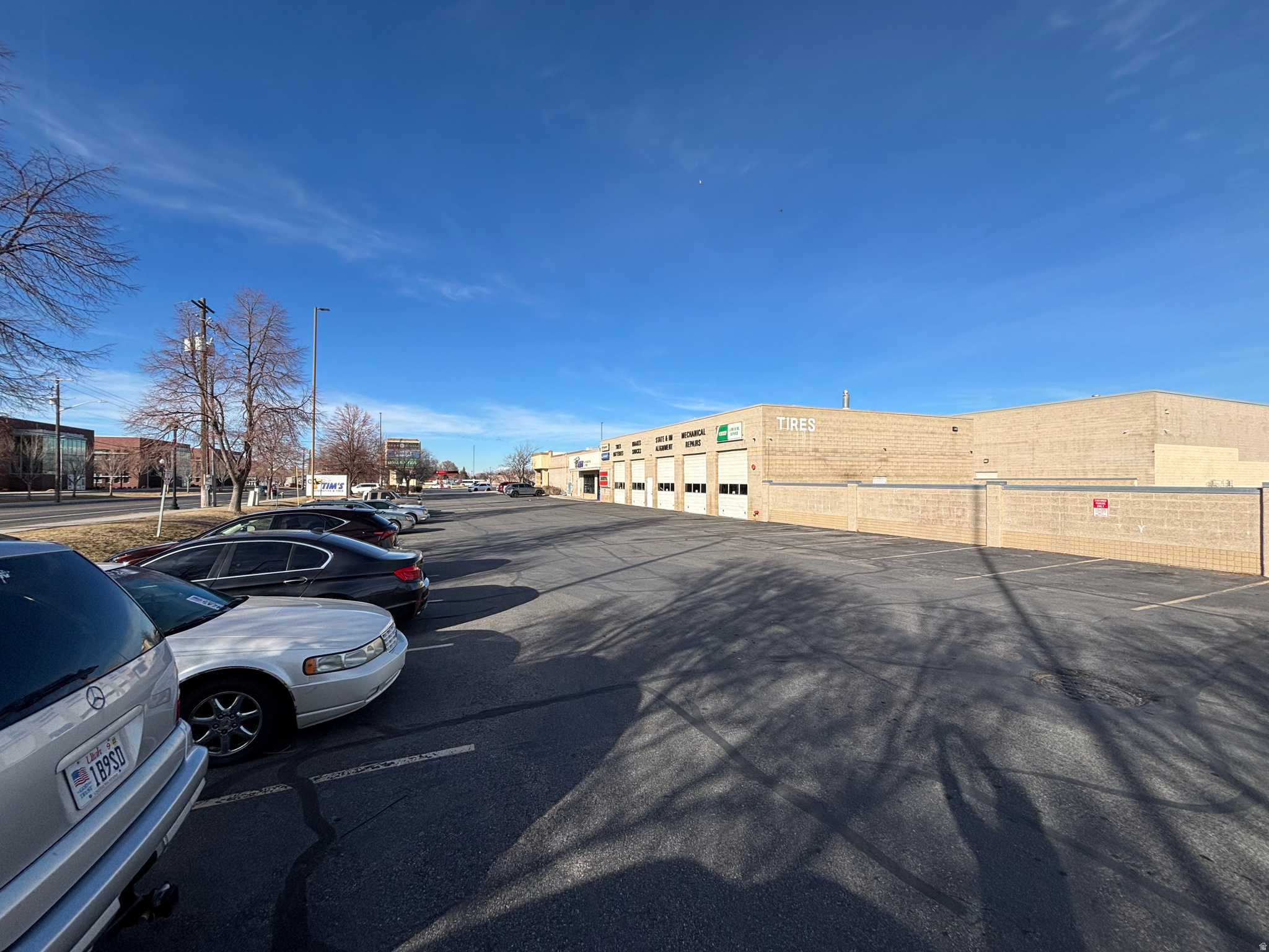 WILLOW WOOD SHOPPING CENTER - Commercial Sale