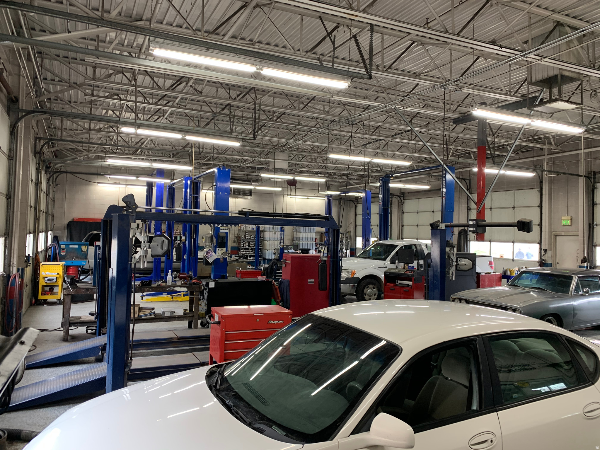 WILLOW WOOD SHOPPING CENTER - Commercial Sale