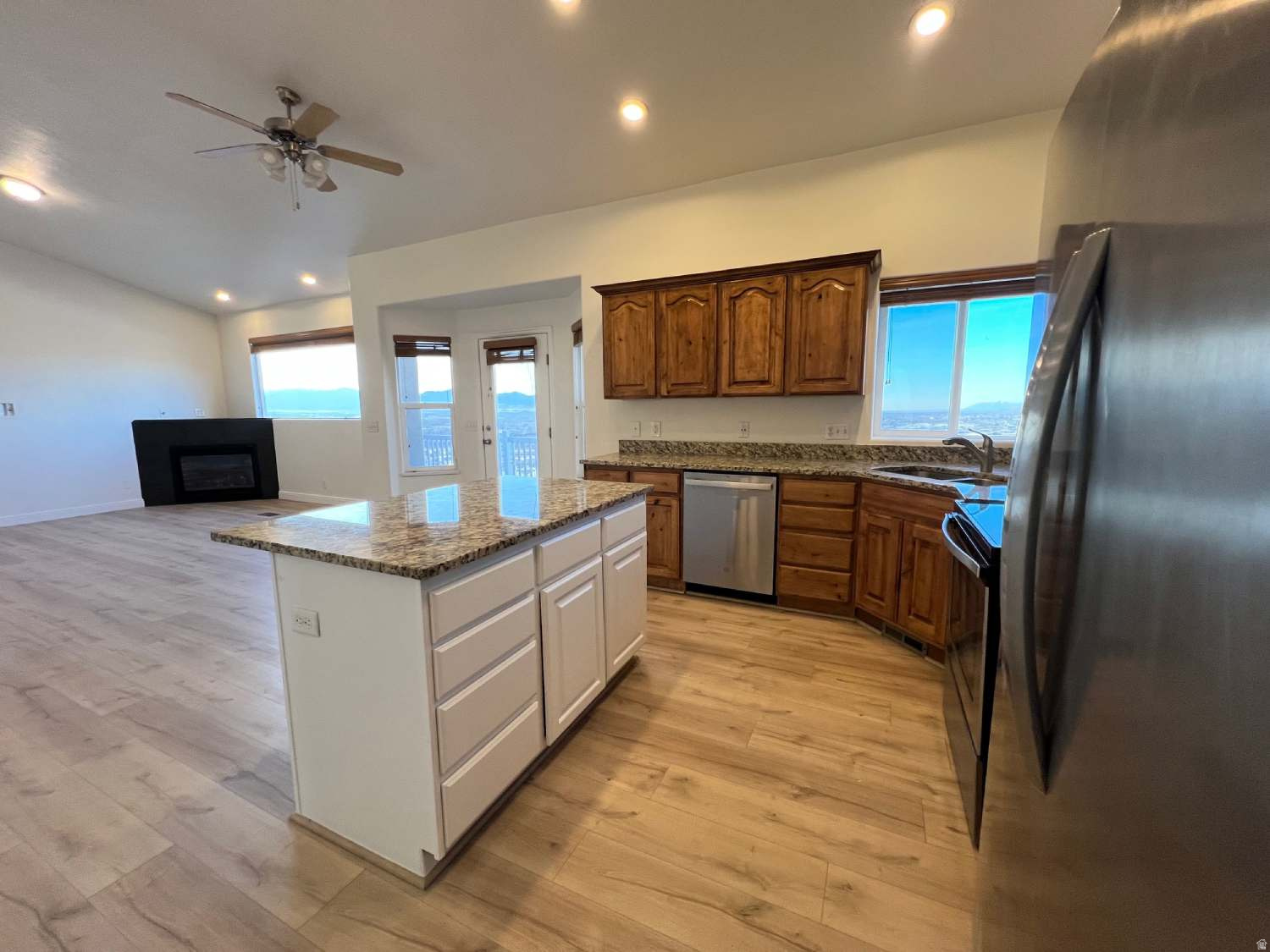 CENTENNIAL HGHTS - Residential