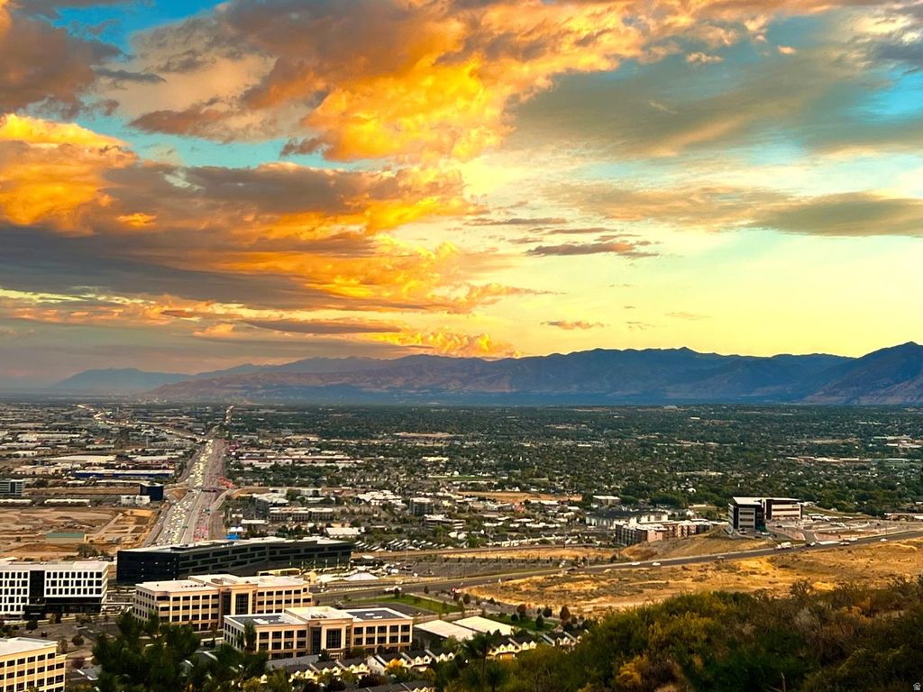 Photo of 23 E MANILLA CIR, Draper, UT 84020 (MLS # 2142119)