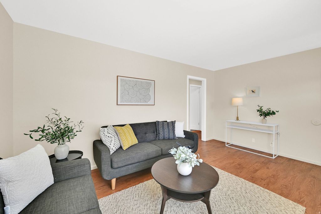 Photo of 1245 E KENSINGTON AVE, Salt Lake City, UT 84105 (MLS # 2150731)