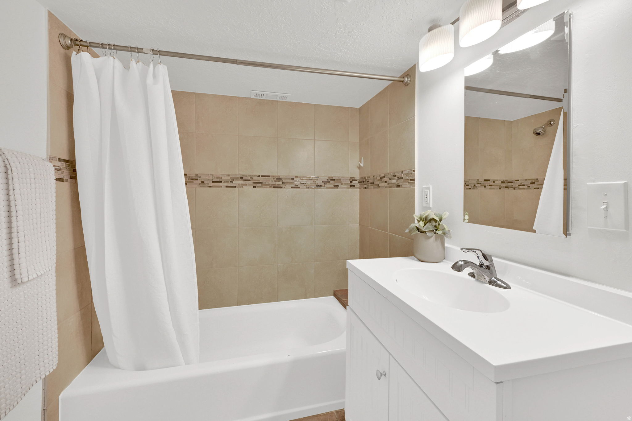 SUGARHOUSE - Residential