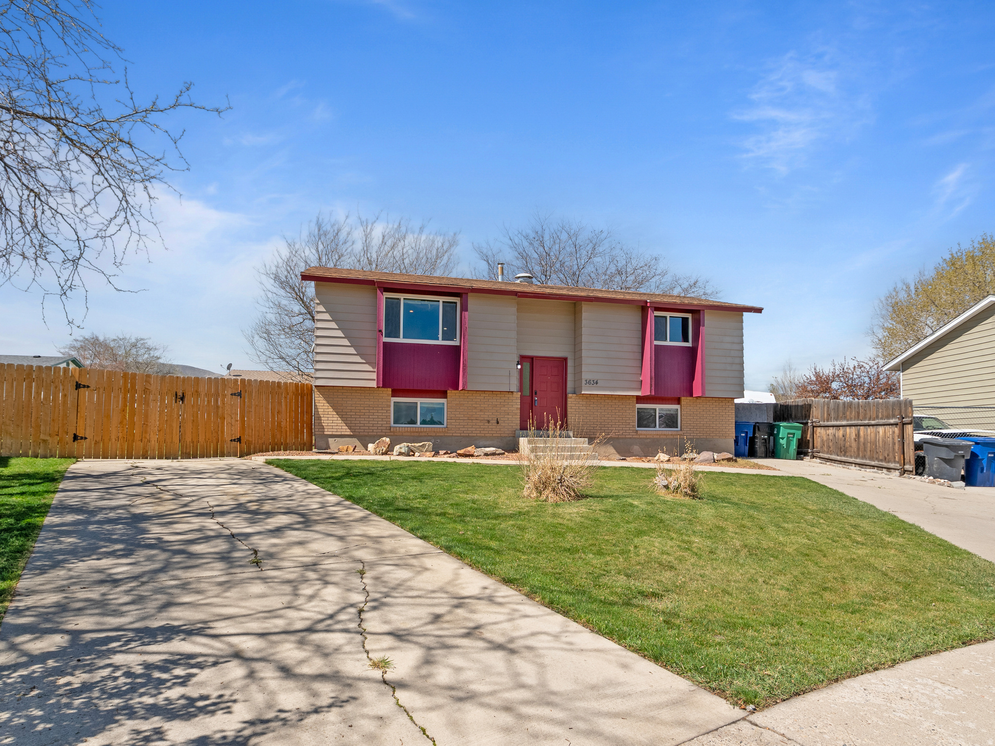 STEPHANIE ESTATES - Residential