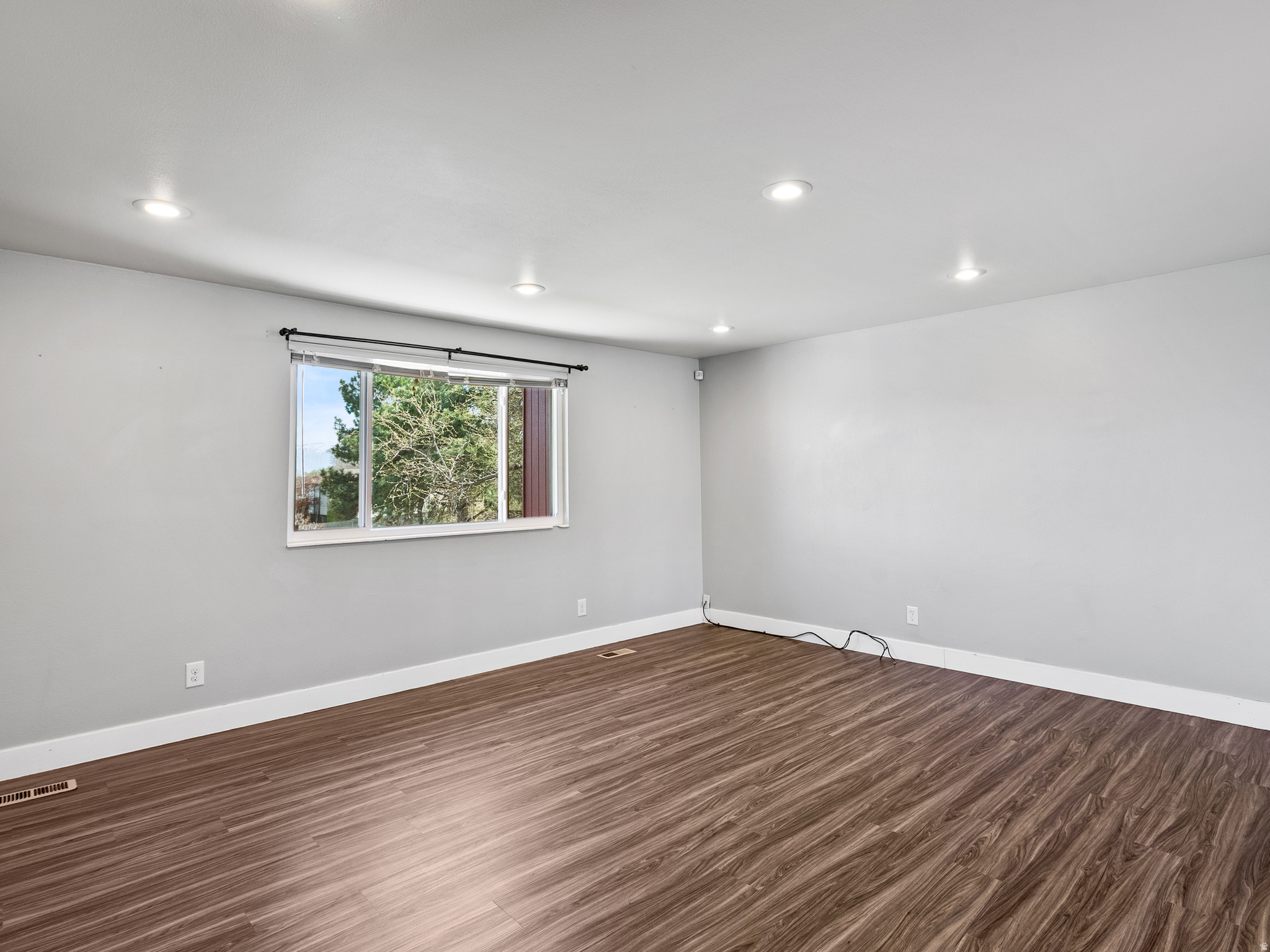 STEPHANIE ESTATES - Residential