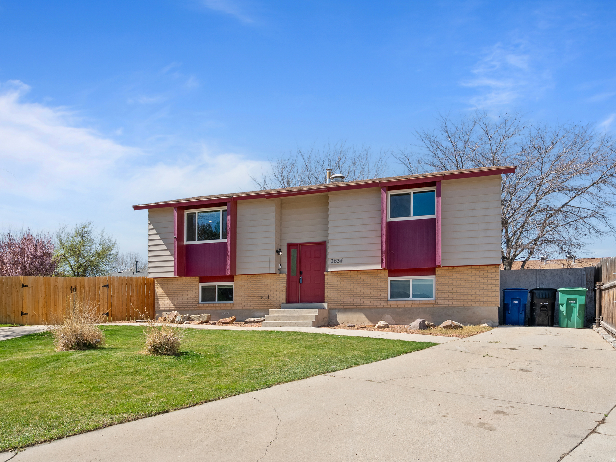 STEPHANIE ESTATES - Residential