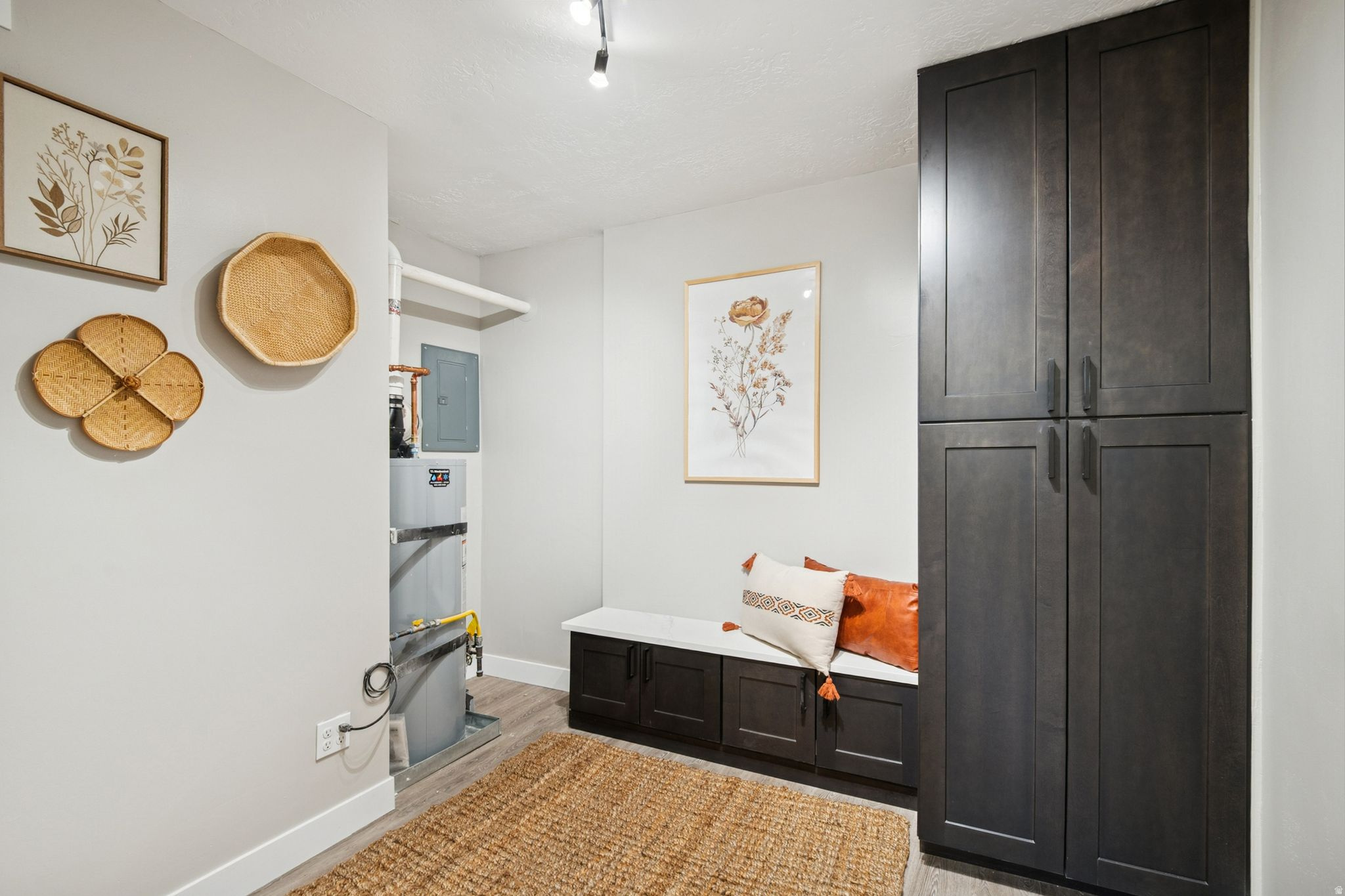 HOFFMAN HEIGHTS - Residential