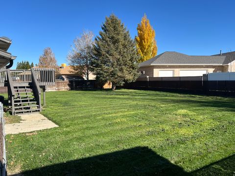 Tiny photo for 1335 W EVERGREEN DR, Price, UT 84501 (MLS # 2121057)