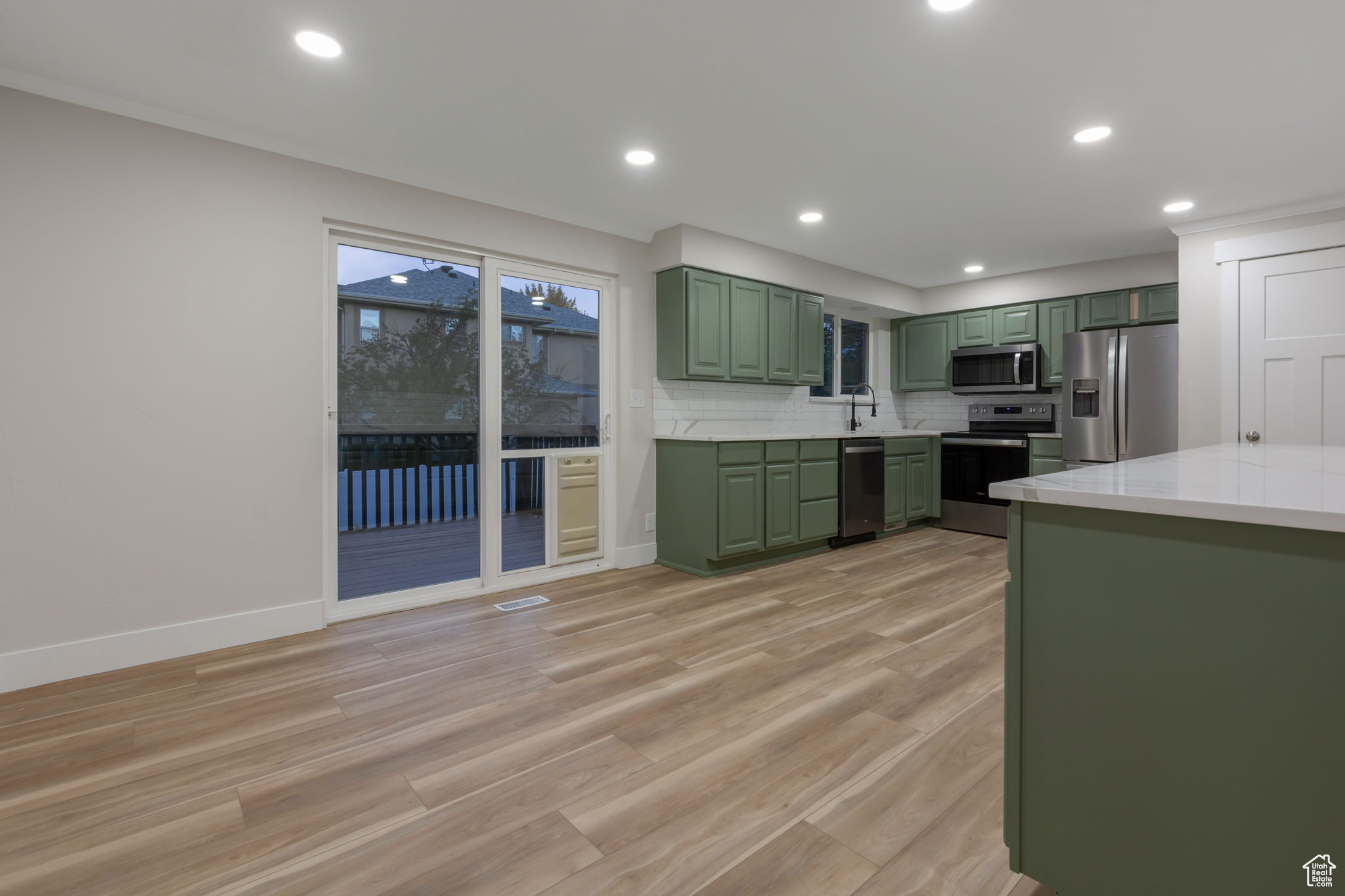 PONDEROSA PARK - Residential