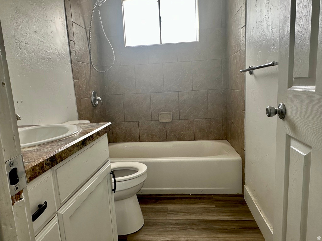 VERNAL CITY FRAC NESW - Residential