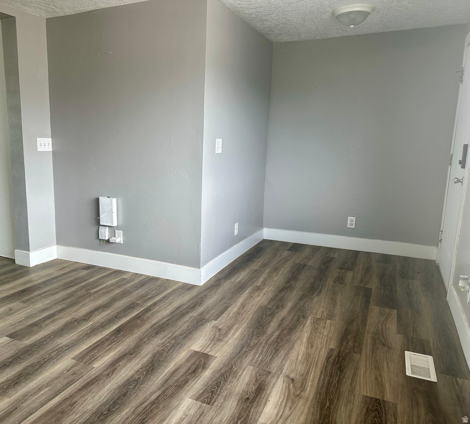 VERNAL CITY FRAC NESW - Residential