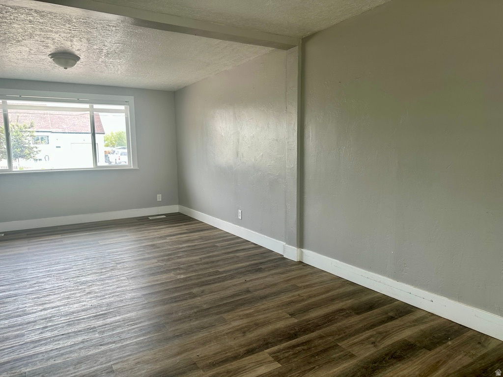 VERNAL CITY FRAC NESW - Residential