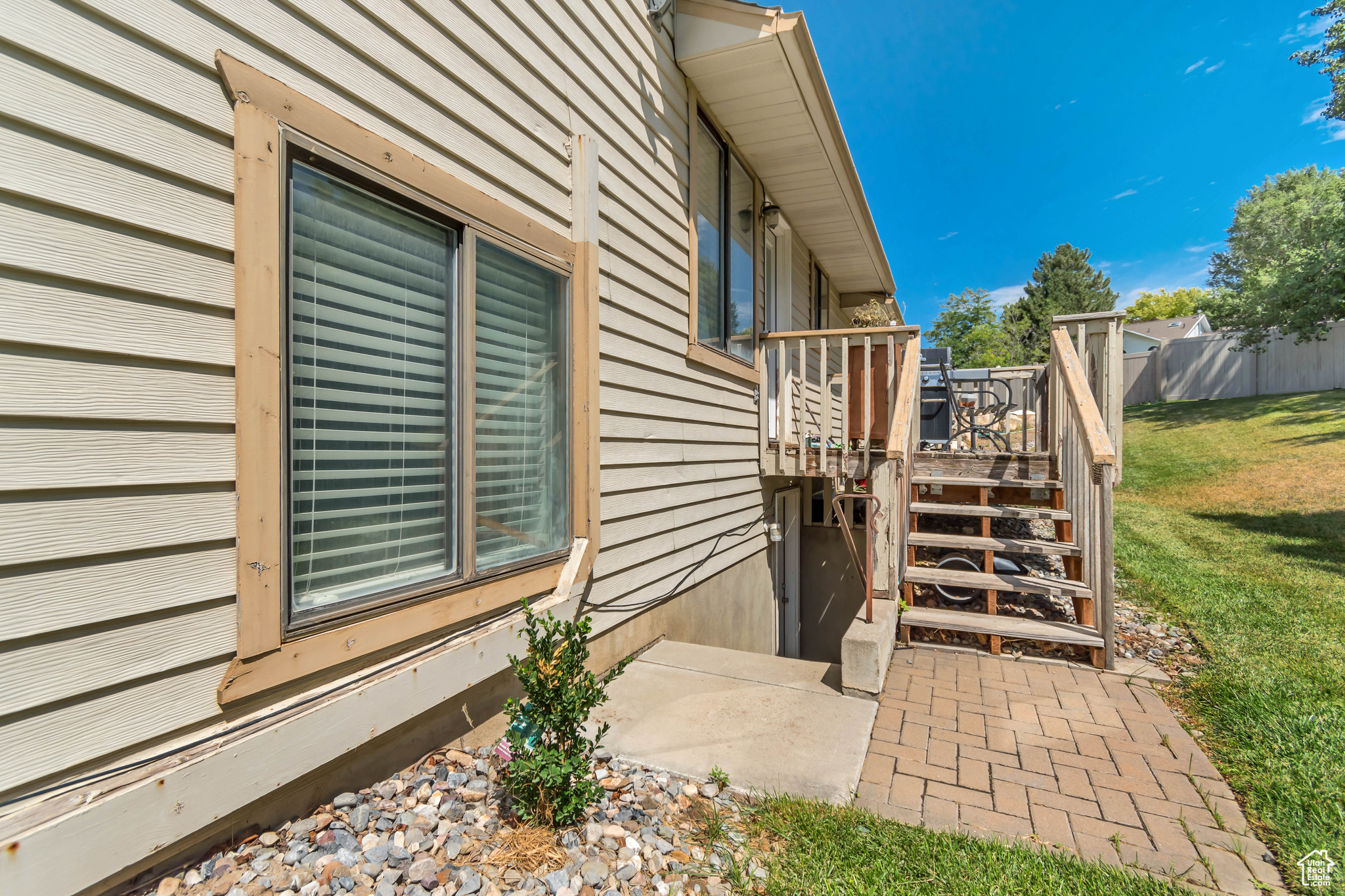 CEDAR HILLS - Residential