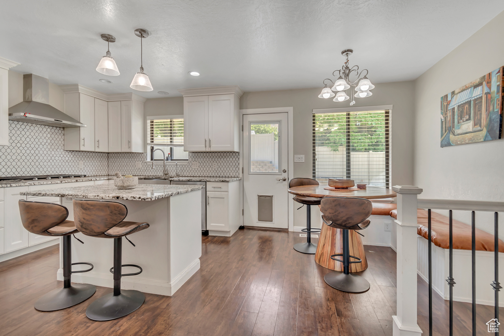 CEDAR HILLS - Residential