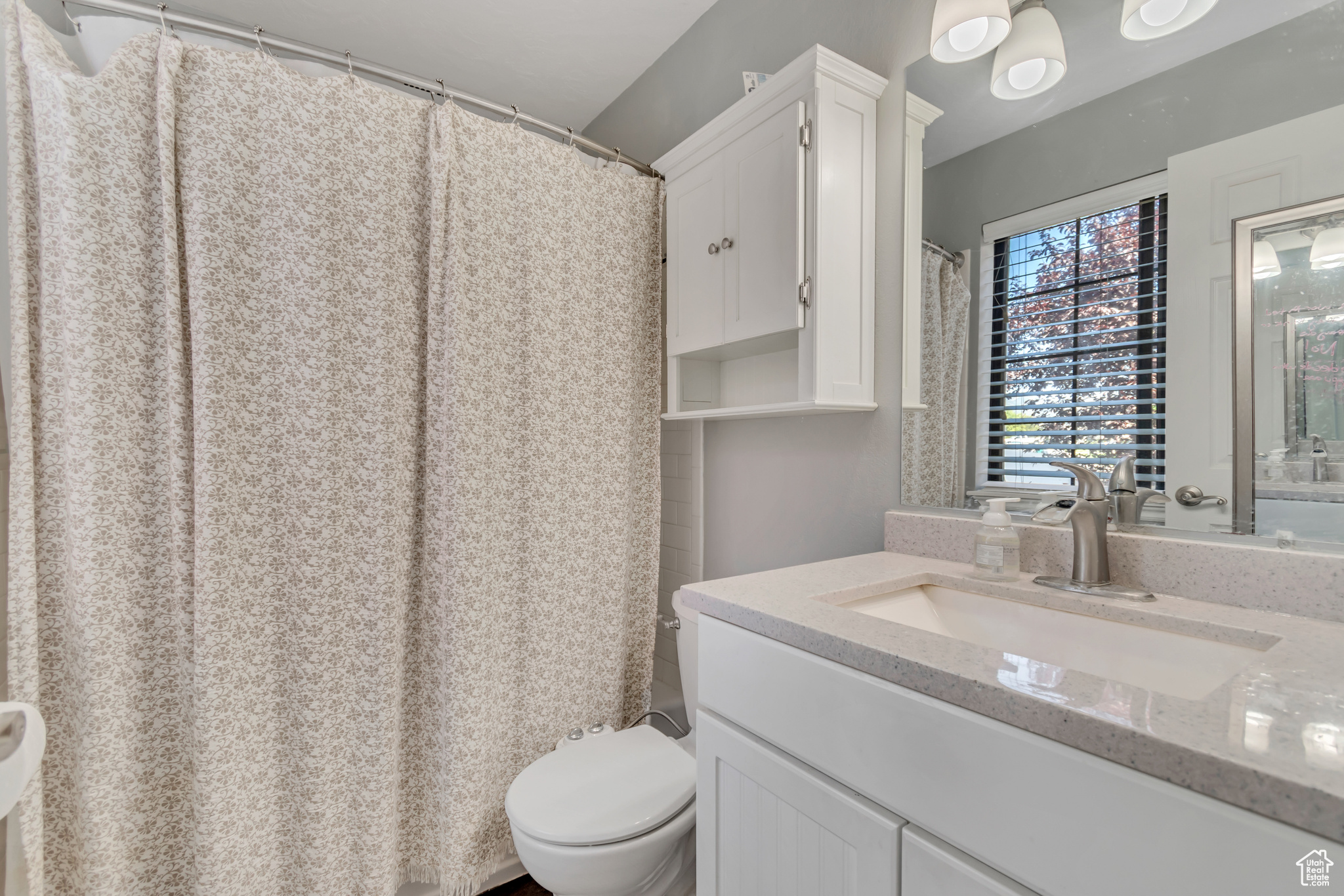 CEDAR HILLS - Residential