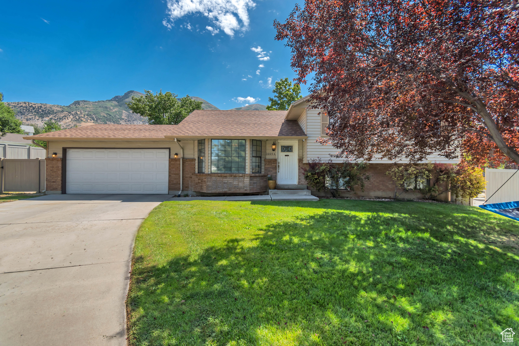 CEDAR HILLS - Residential