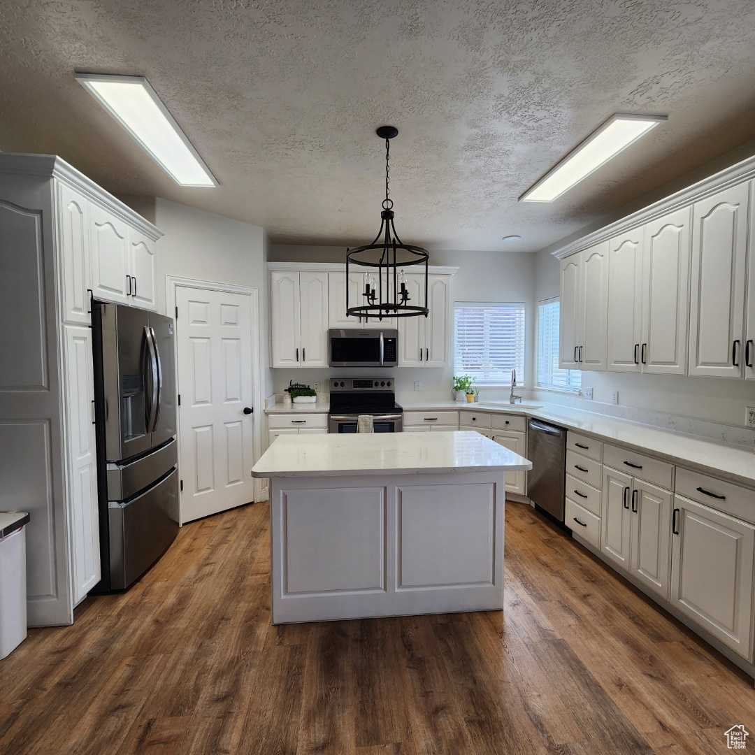 LIBERTY ESTATES - Residential