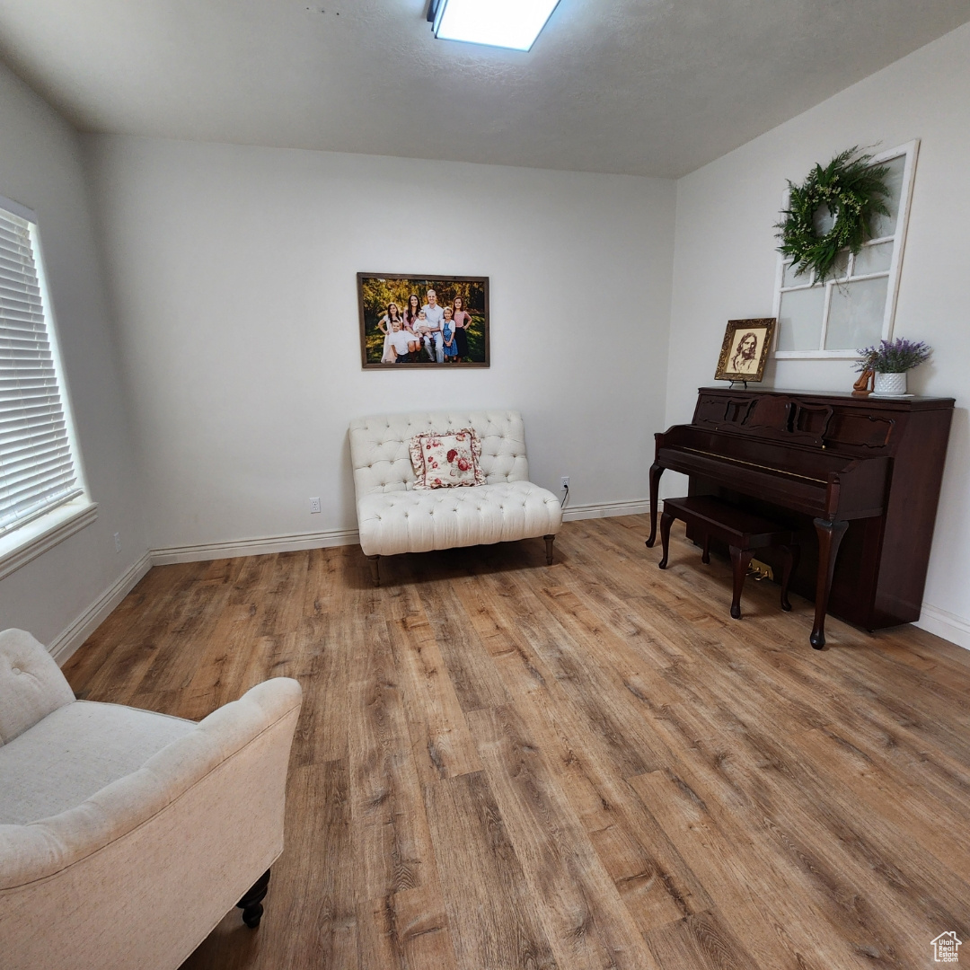 LIBERTY ESTATES - Residential