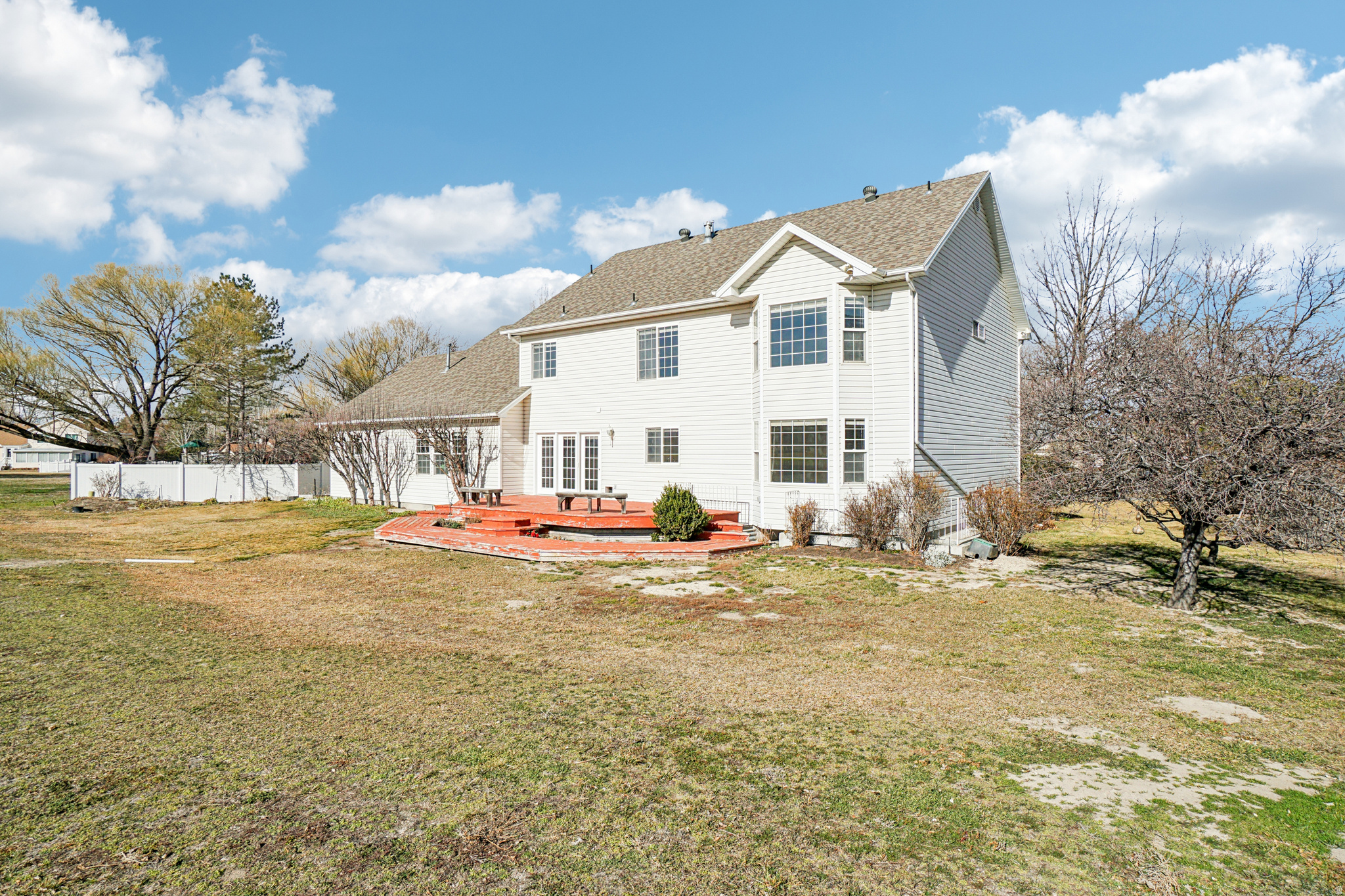 LAKESIDE SUB - Residential