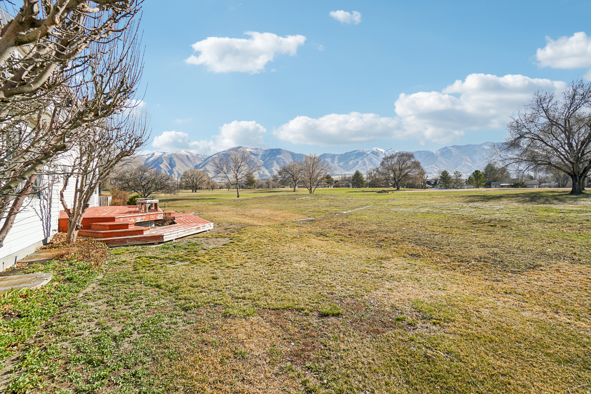 LAKESIDE SUB - Residential