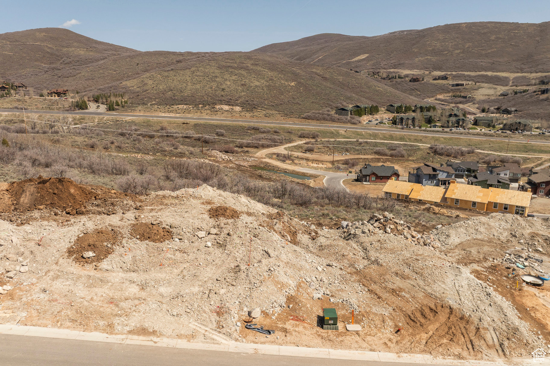 DEER SPRINGS - Residential