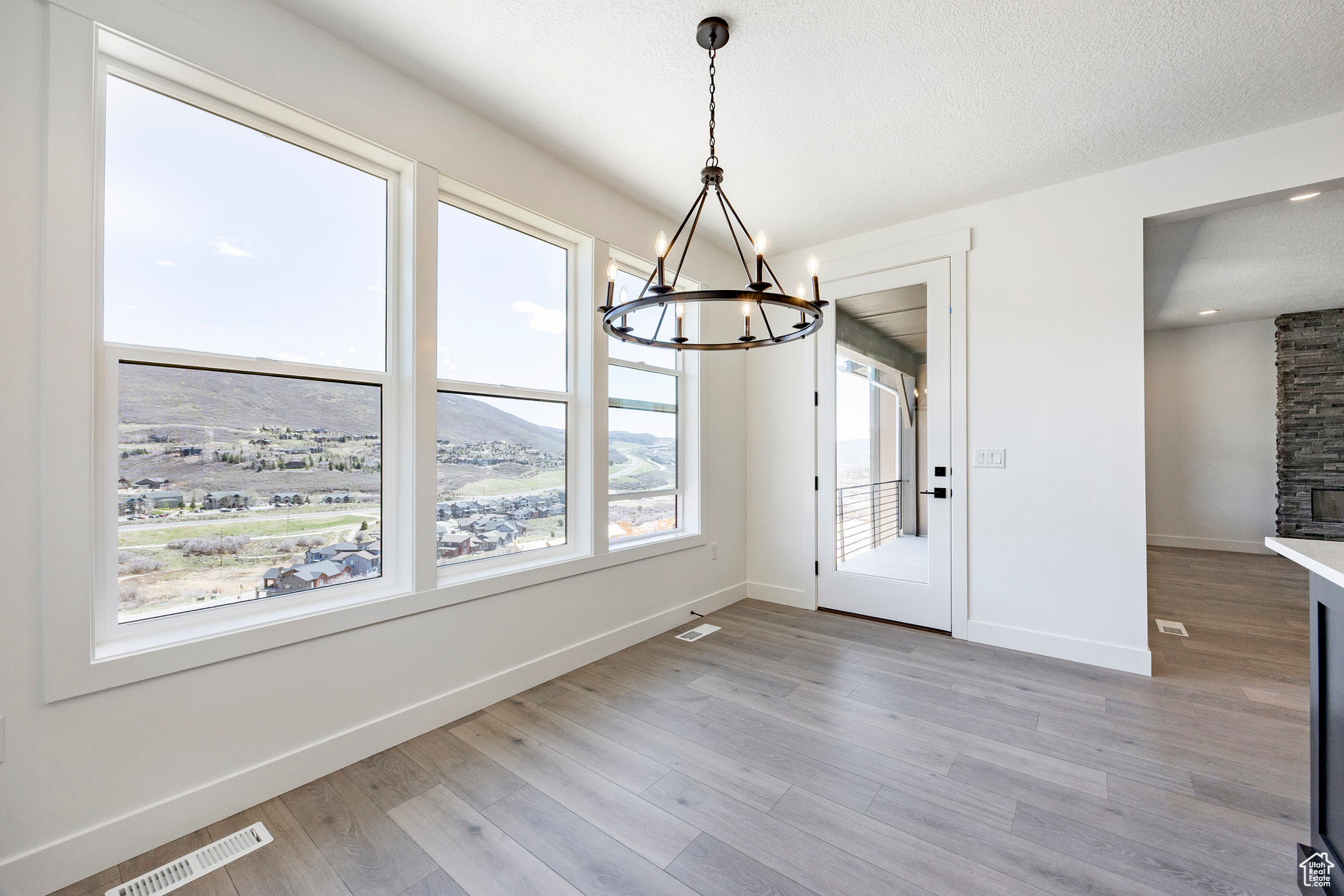 DEER SPRINGS - Residential