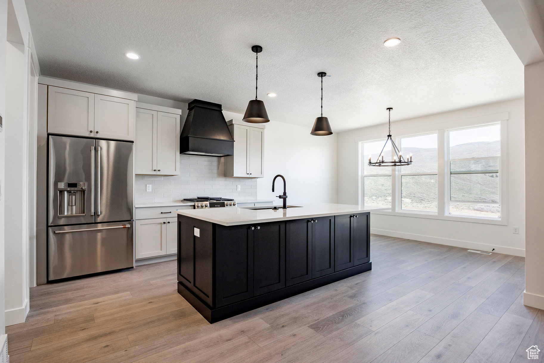 DEER SPRINGS - Residential