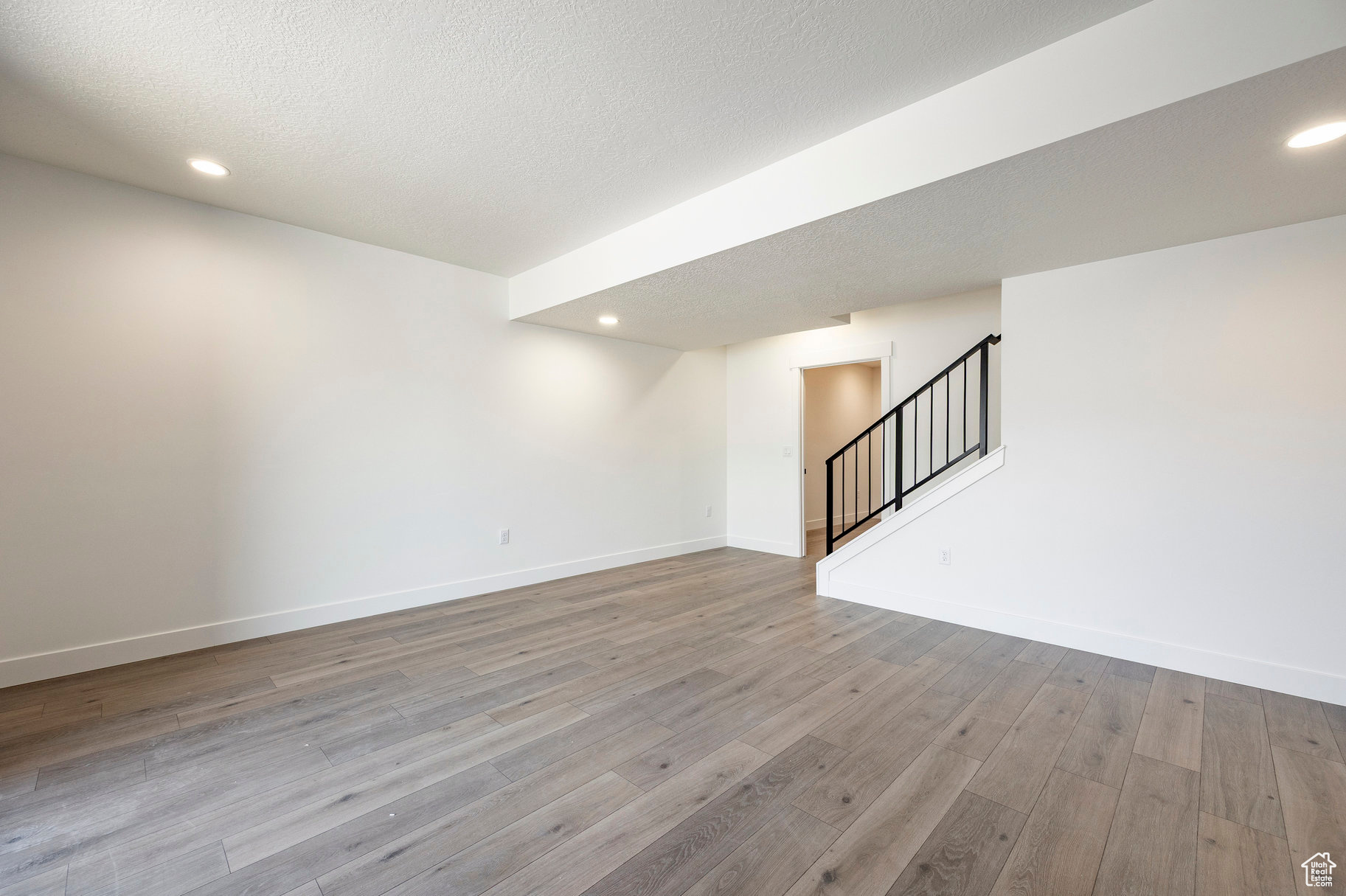 DEER SPRINGS - Residential